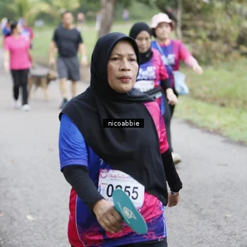 Runner Photo 8126002