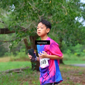 Runner Photo 8126005