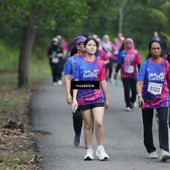 Runner Photo 8126008