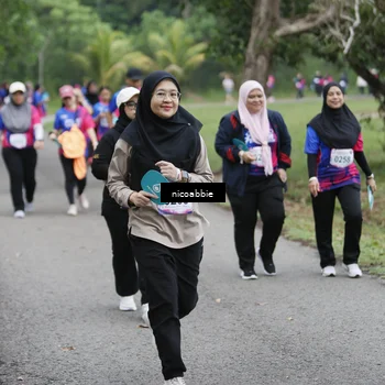 Runner Photo 8126022