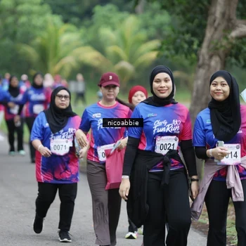 Runner Photo 8126024
