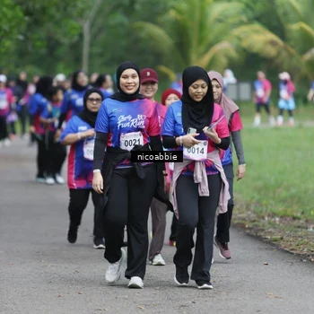 Runner Photo 8126027