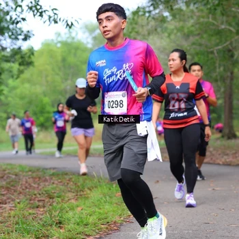Runner Photo 8126031