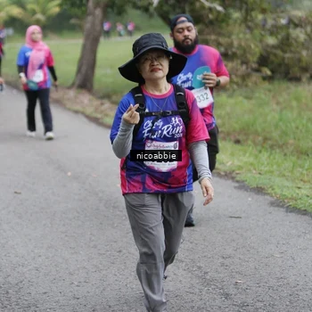 Runner Photo 8126041