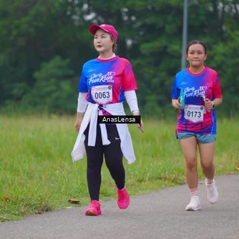 Runner Photo 8126048