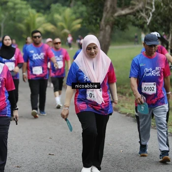 Runner Photo 8126051