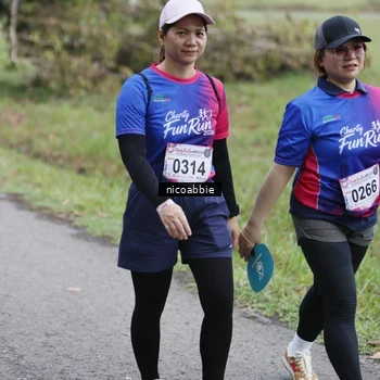 Runner Photo 8126059