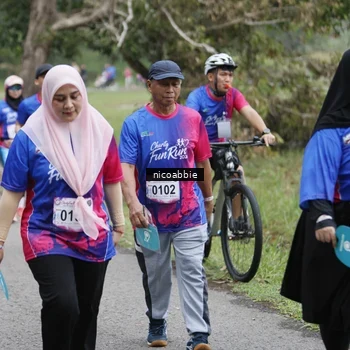 Runner Photo 8126061
