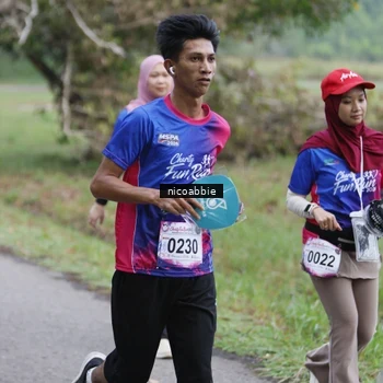 Runner Photo 8126072