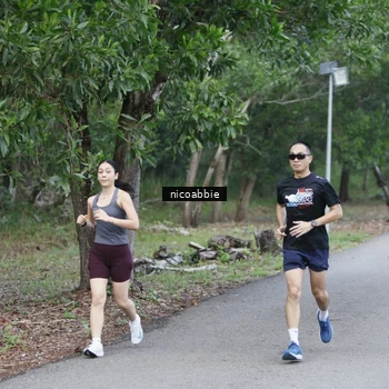 Runner Photo 8126074