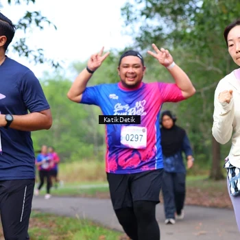 Runner Photo 8126087