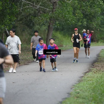 Runner Photo 8126110