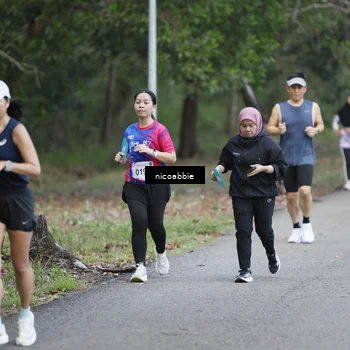 Runner Photo 8126152