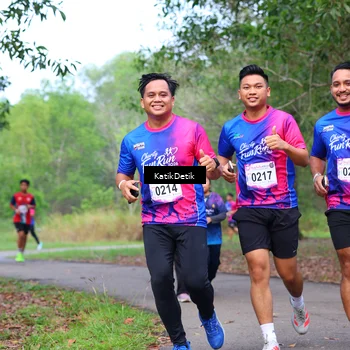 Runner Photo 8126165