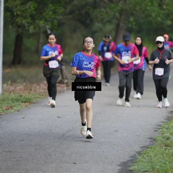 Runner Photo 8126172