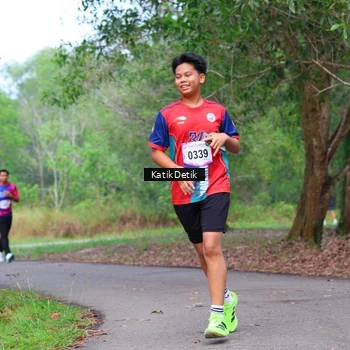 Runner Photo 8126186