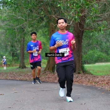 Runner Photo 8126196