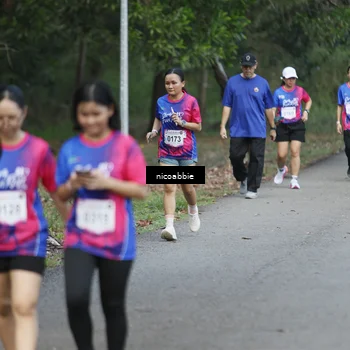 Runner Photo 8126213