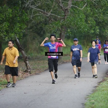 Runner Photo 8126215