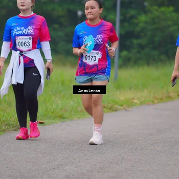 Runner Photo 8126221