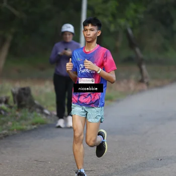 Runner Photo 8126234