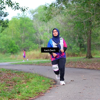 Runner Photo 8126235