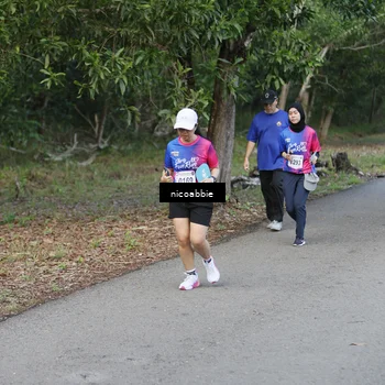 Runner Photo 8126261