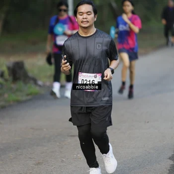 Runner Photo 8126272