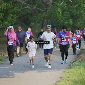 Runner Photo 8126279
