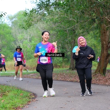 Runner Photo 8126283