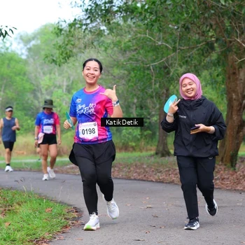 Runner Photo 8126288