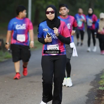 Runner Photo 8126295