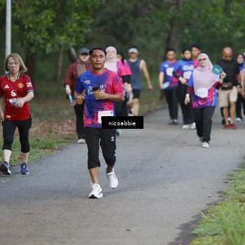 Runner Photo 8126314