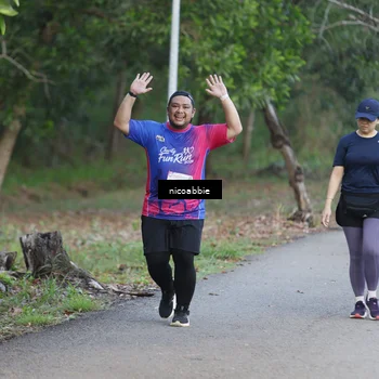 Runner Photo 8126352