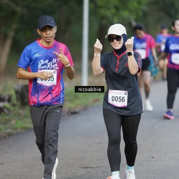 Runner Photo 8126394