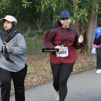 Runner Photo 8126423