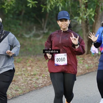 Runner Photo 8126425