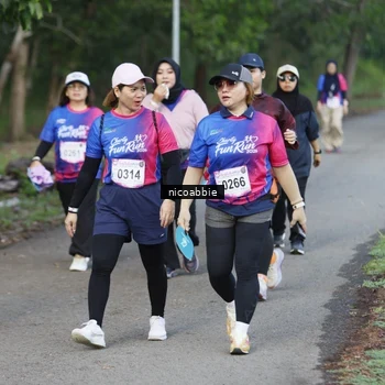 Runner Photo 8126432