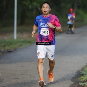 Runner Photo 8126439