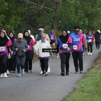 Runner Photo 8126440