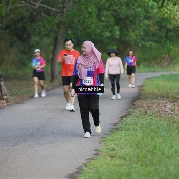 Runner Photo 8126443