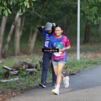 Runner Photo 8126469