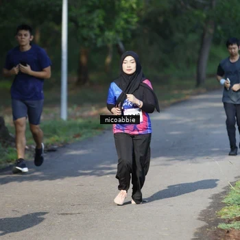 Runner Photo 8126485