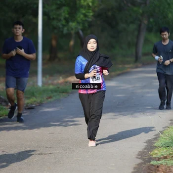 Runner Photo 8126513