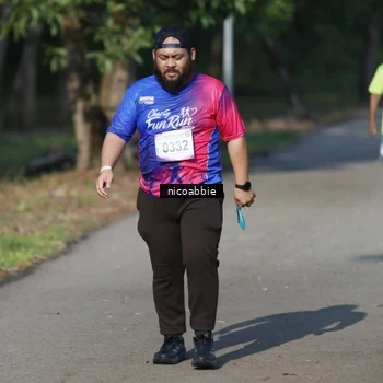 Runner Photo 8126538