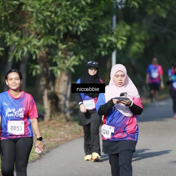 Runner Photo 8126553