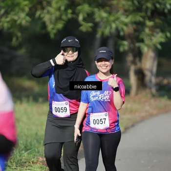 Runner Photo 8126555