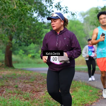 Runner Photo 8126556