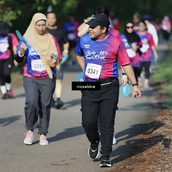 Runner Photo 8126567