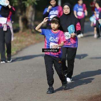 Runner Photo 8126631